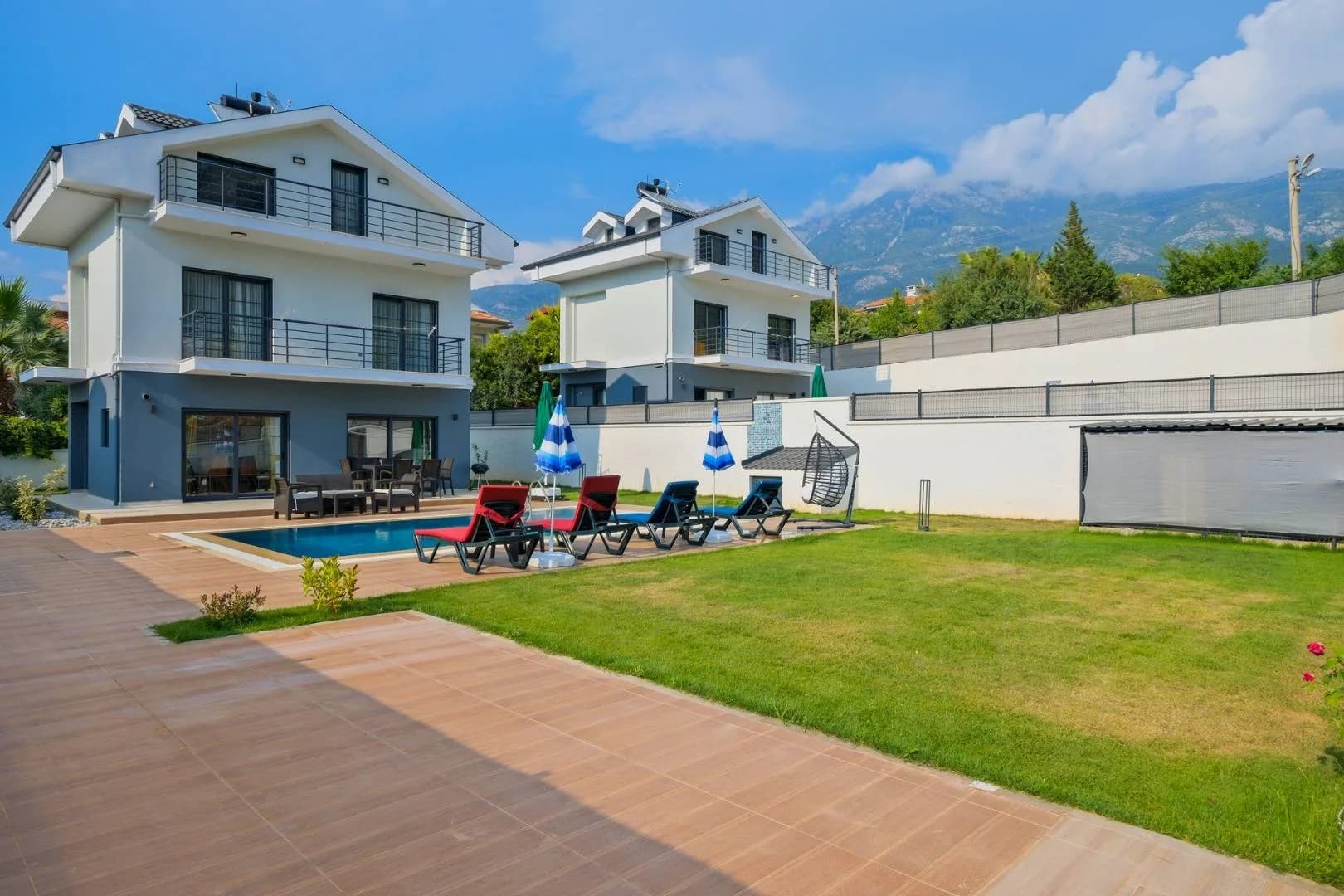 Fethiye Ölüdeniz'de Yemyeşil Bahçeli, Özel Havuzlu, 3+1 Villa görsel 2