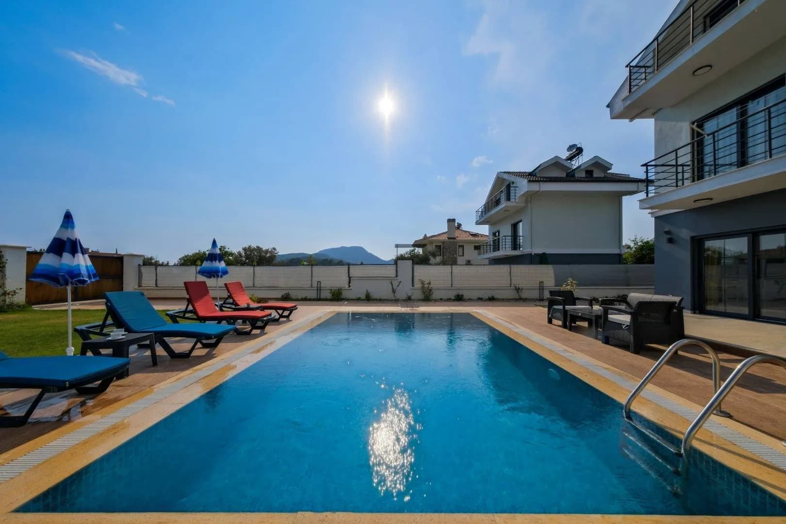 Fethiye Ölüdeniz'de Yemyeşil Bahçeli, Özel Havuzlu, 3+1 Villa görsel 3