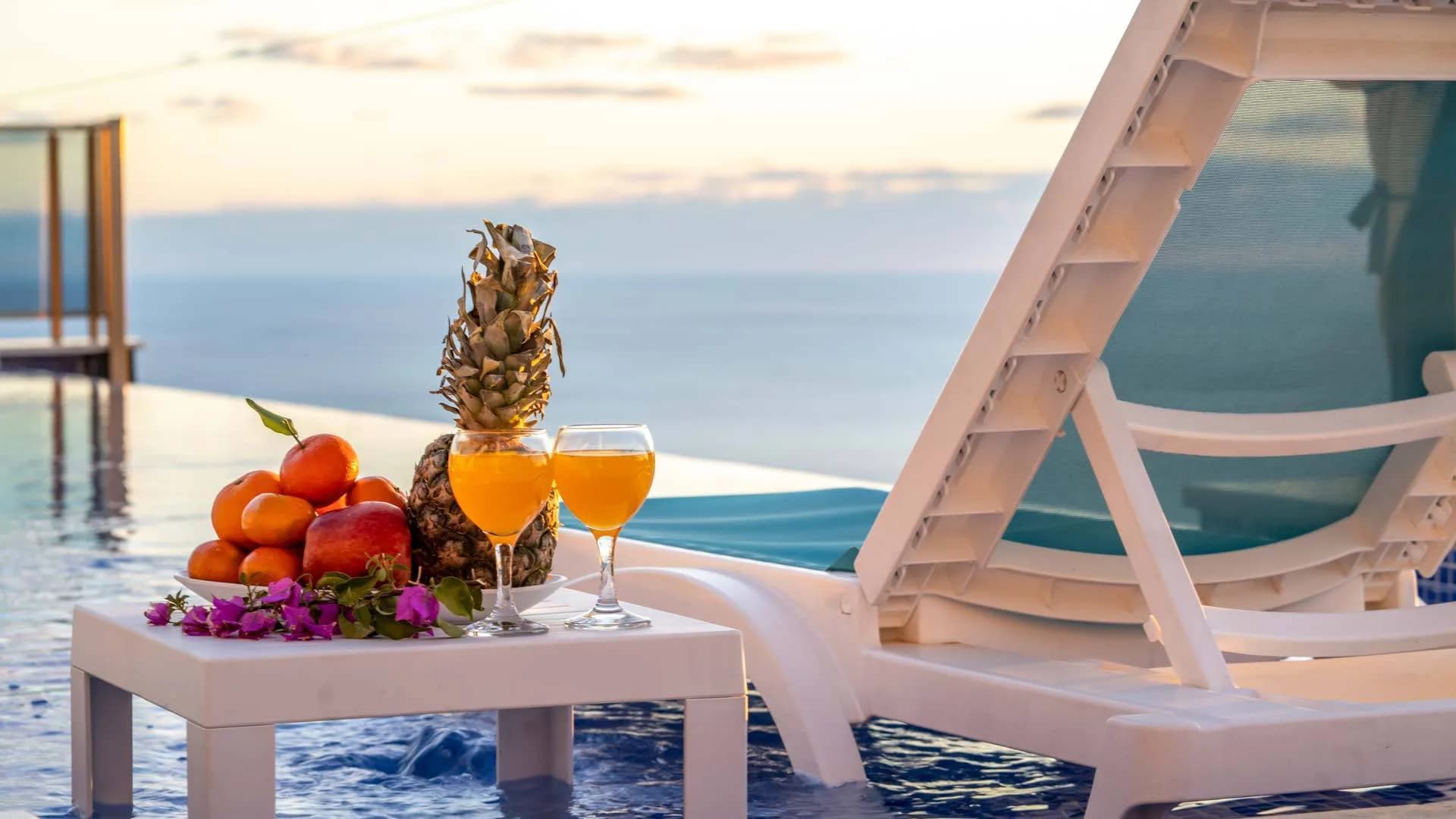 Kalkan Kördere'de Deniz Manzaralı, Kapalı Havuzlu, Jakuzili Kiralık Villa görsel 3