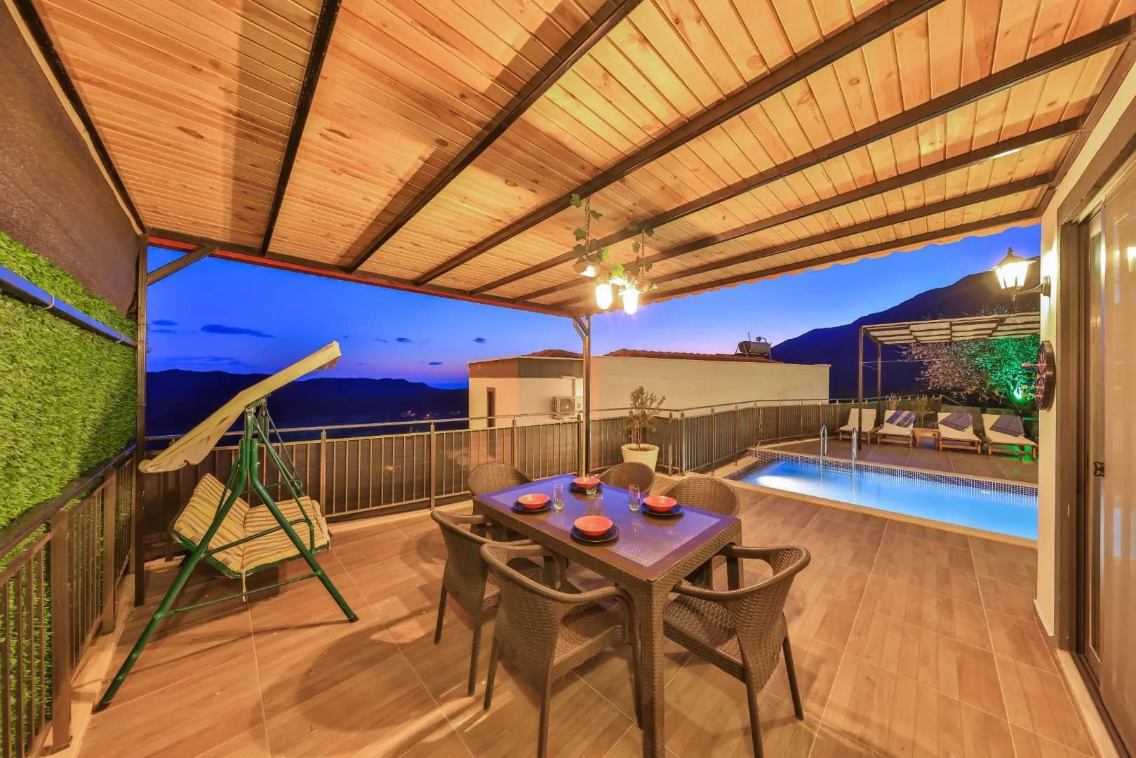 Kaş Çukurbağ'da Doğa İle İç İçe, Özel Havuzlu, Konforlu Villa görsel 3