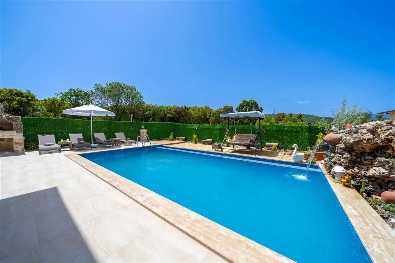 Kaş Pınarbaşı'nda Doğa İçerisinde, Özel Havuzlu, 6 Kişilik Villa görsel 3