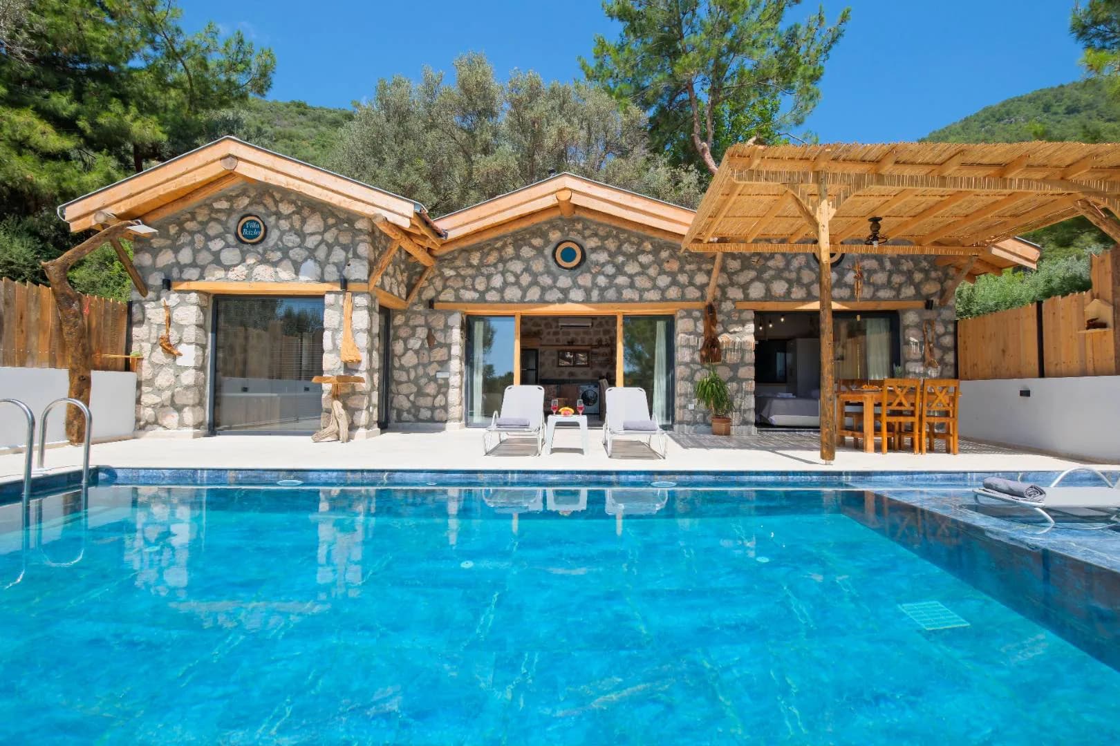 Kaş Çayköy'de Balayı Çiftlerine Uygun, Özel Havuzlu, Taş Villa görsel 3