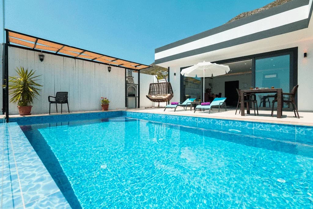 Kaş Kördere'de Muhteşem Deniz Manzaralı, Özel Havuzlu, Kiralık Villa görsel 3