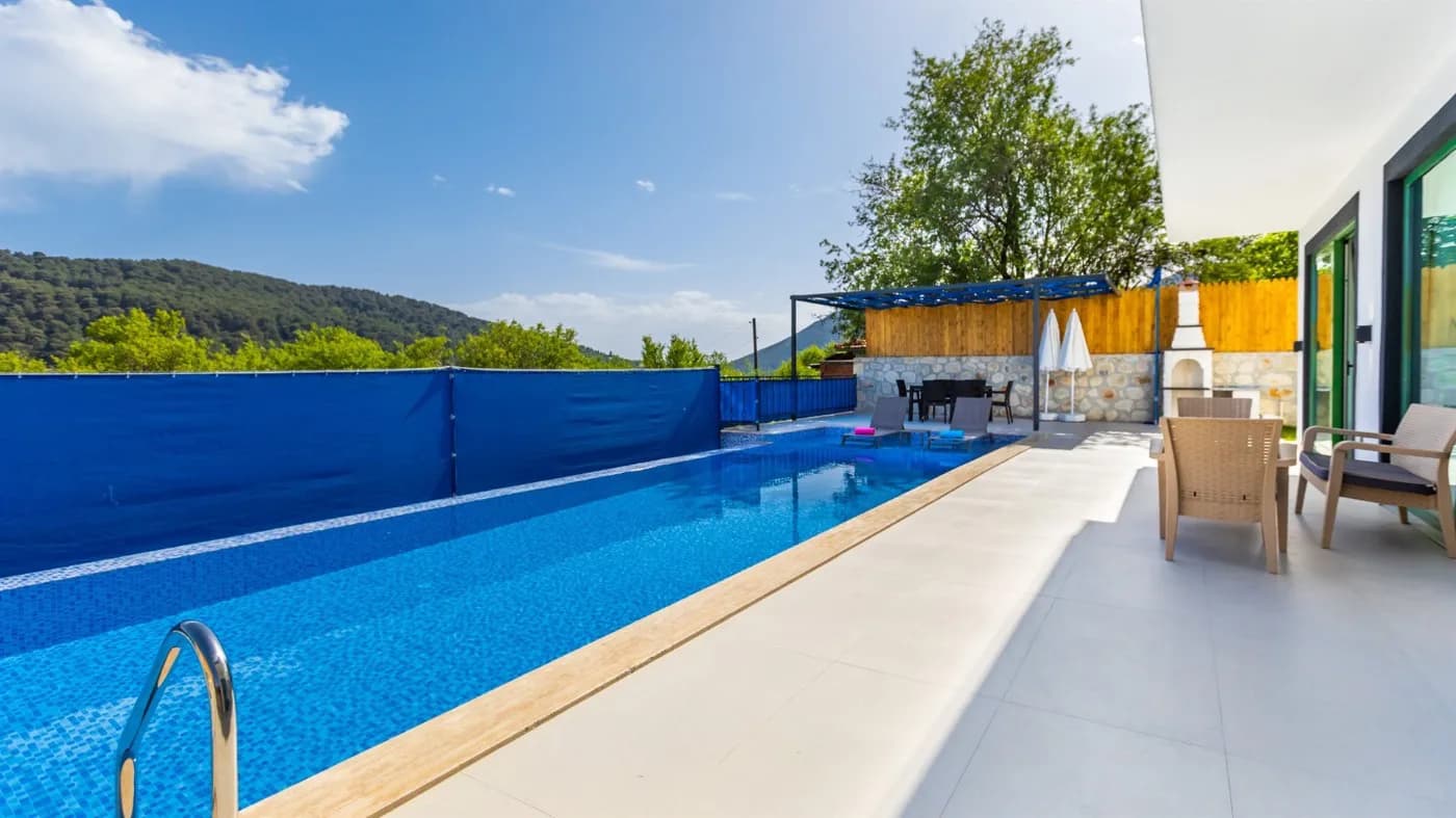 Kaş Sarıbelen'de Çift Jakuzili, Özel Havuzlu, Modern Villa görsel 3