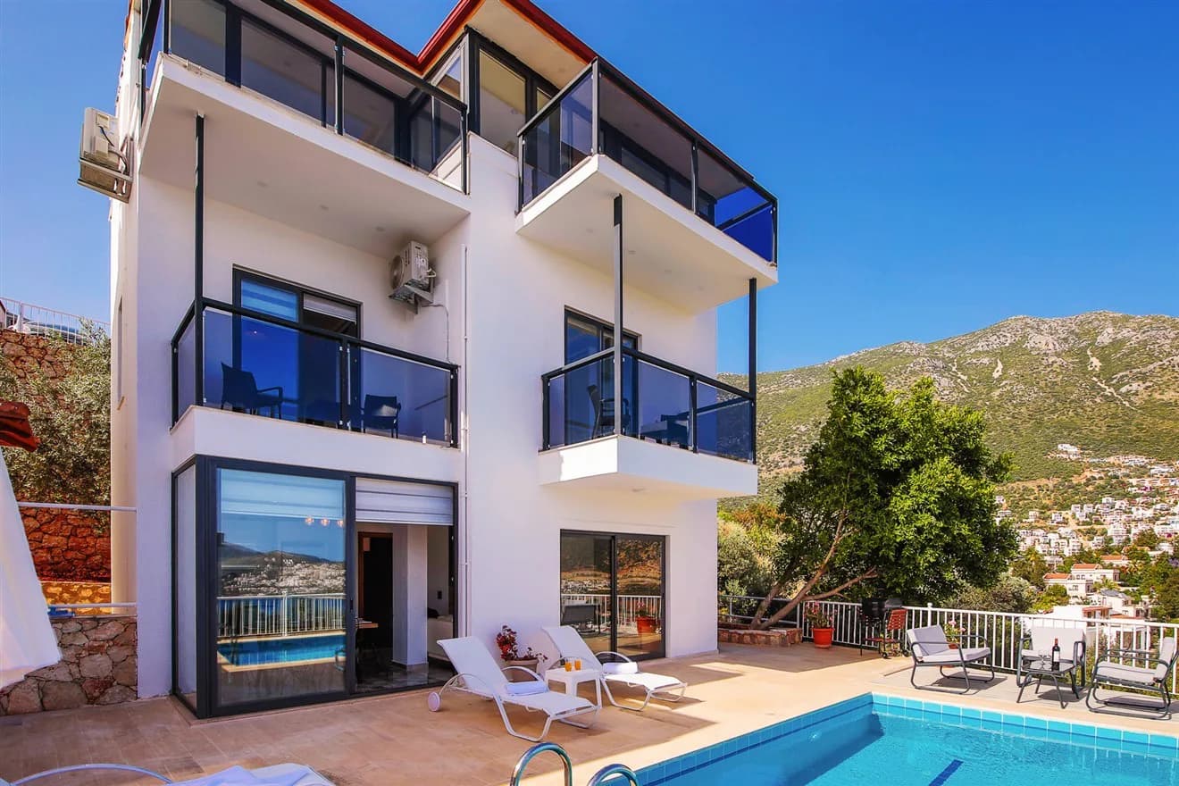 Kaş Kalkan'da Deniz Manzaralı, Özel Havuzlu, Merkezi Villa görsel 3