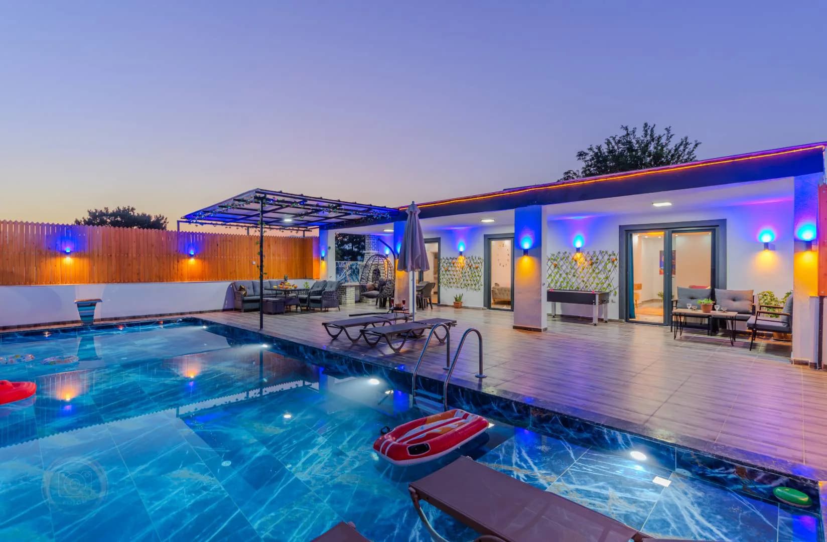 Kaş Çavdır'da Sakin Konumda, Özel Havuzlu, Konforlu Villa görsel 2
