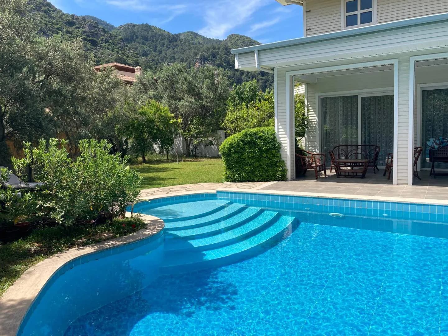 Muğla Marmaris'de Nezih Konumda, Özel Havuzlu, Bahçeli Villa görsel 2