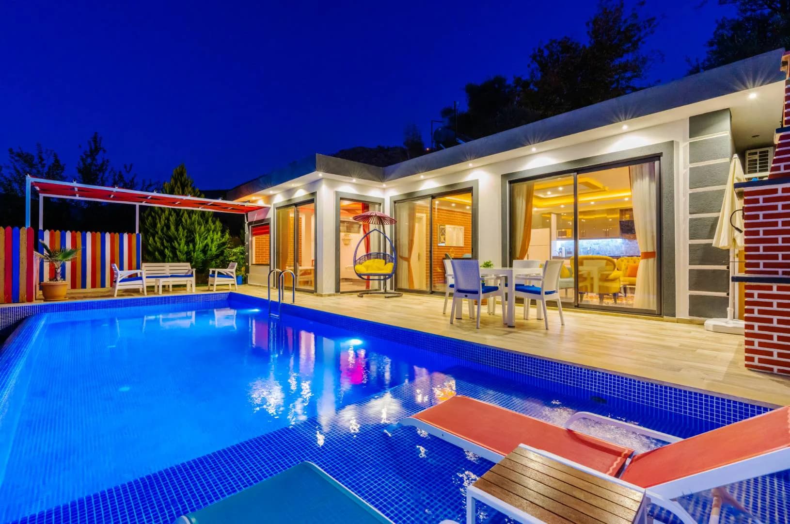 Kaş Üzümlü'de Balayı Çiftlerine Uygun, Özel Havuzlu, Konforlu Villa görsel 2