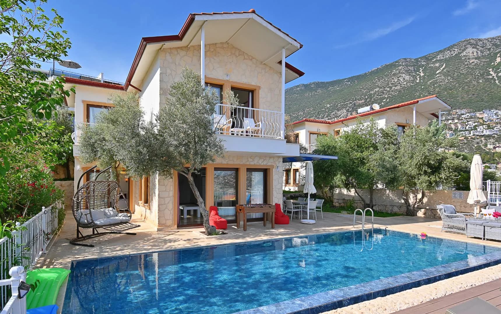 Kaş Kalkan'da Deniz Manzaralı, Özel Havuzlu, Lüks 4+1 Villa görsel 2