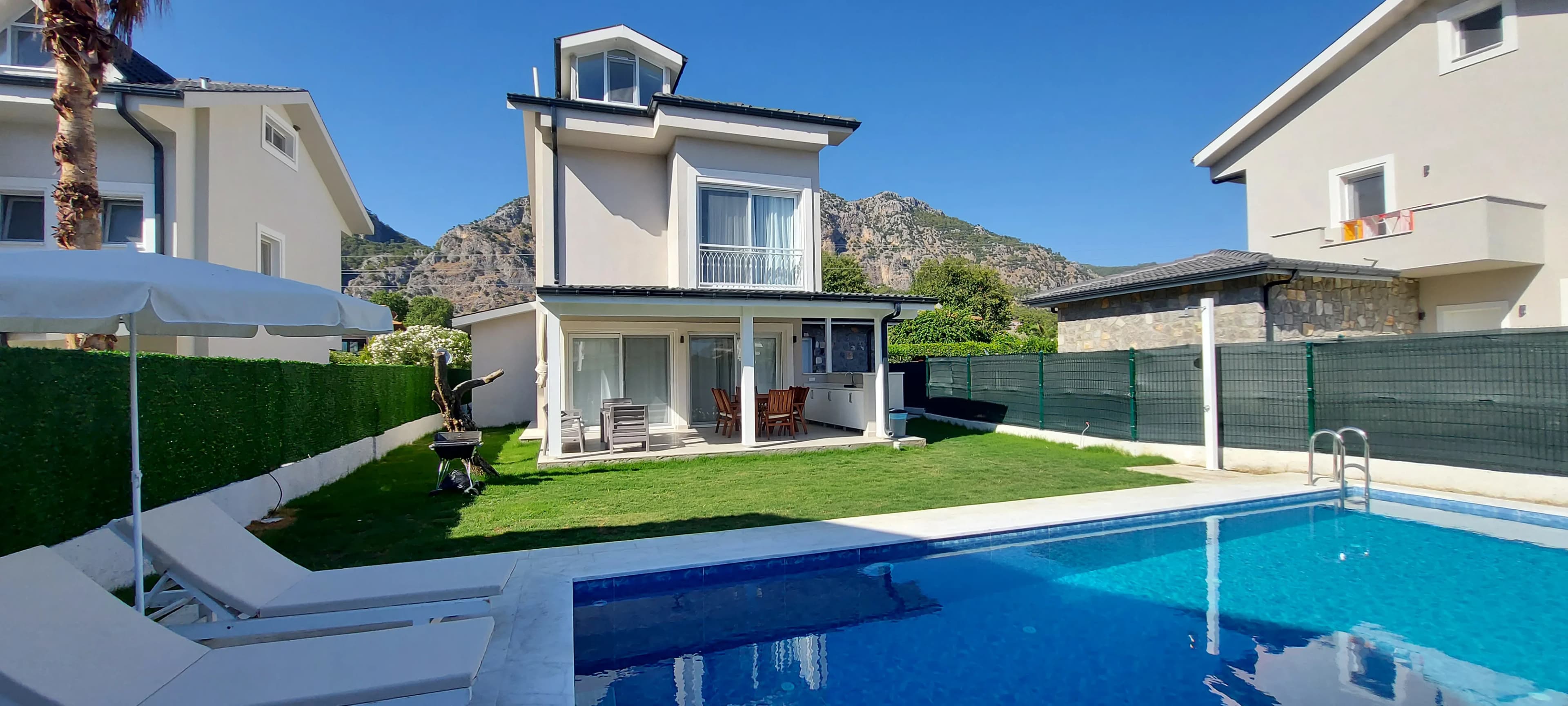 Fethiye Göcek'te Kalabalık Ailelere Uygun, Özel Havuzlu Kiralık Villa görsel 2