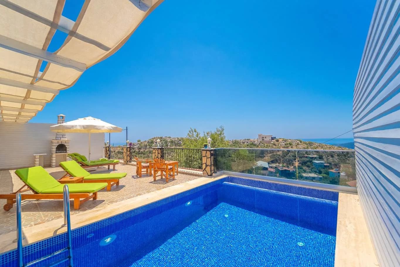 Kaş Bezirgan'da Sakin Konumda, Özel Havuzlu, 4 Kişilik Villa görsel 2