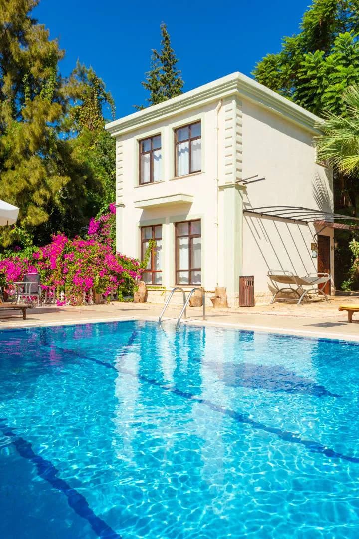 Kaş Kalkan'da Merkezi Konumda, Ortak Havuzlu, Modern Villa görsel 2