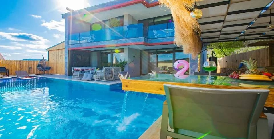 Kaş Çukurbağ'da Doğayla Baş Başa, Özel Havuzlu, Modern Villa görsel 3