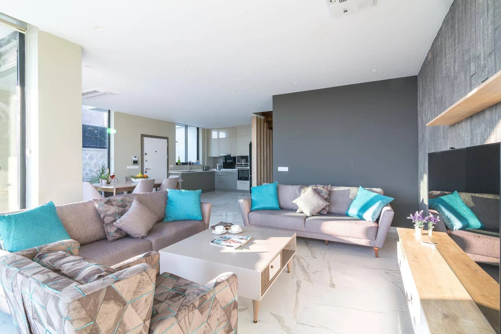 Kaş Kalkan'da Deniz Manzaralı, Özel Havuzlu, Jakuzili, Konforlu Villa görsel 3