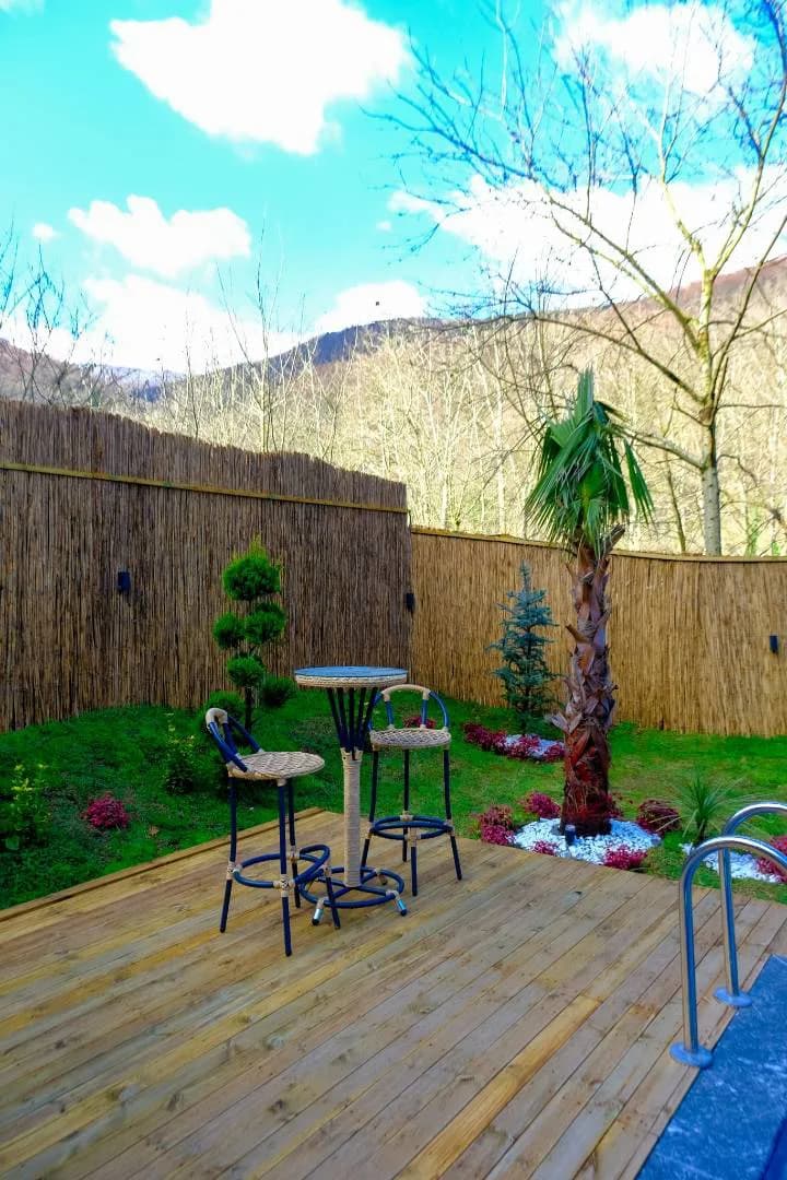 Sapanca İstanbuldere'de Geniş Bahçeli, Dış Jakuzili, Kiralık Bungalov görsel 3