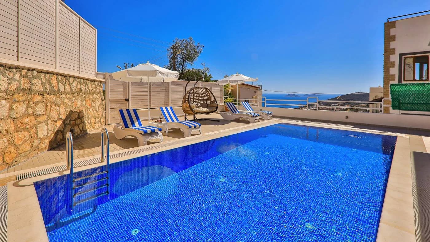 Kalkan Merkez'de Enfes Deniz Manzaralı, Özel Havuzlu, Yazlık Villa görsel 3