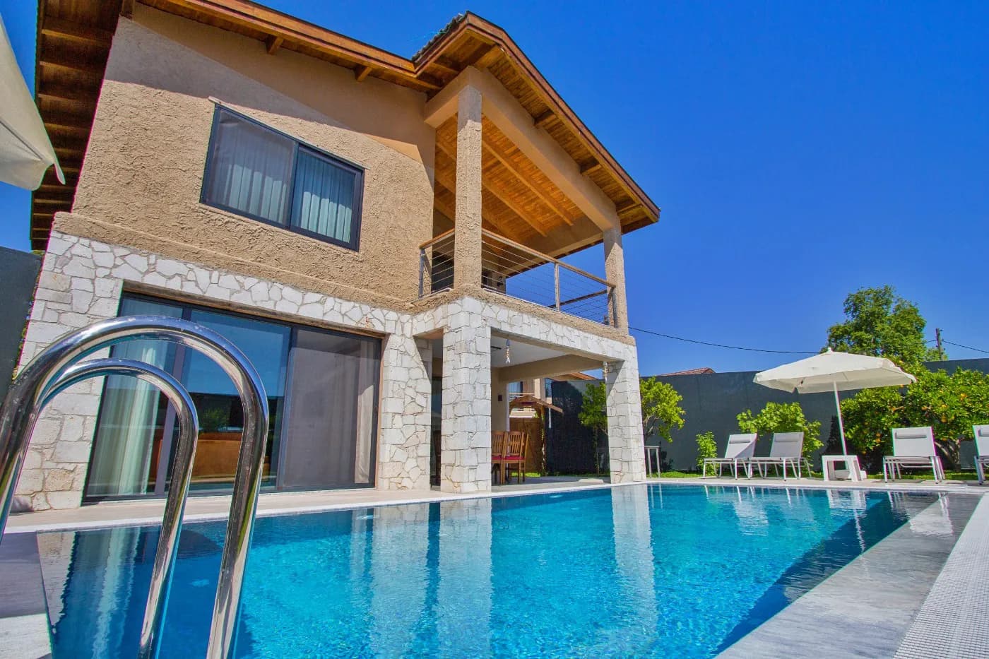 Fethiye Yanıklar'da Doğa İçerisinde, Özel Havuzlu, Kiralık Villa görsel 3