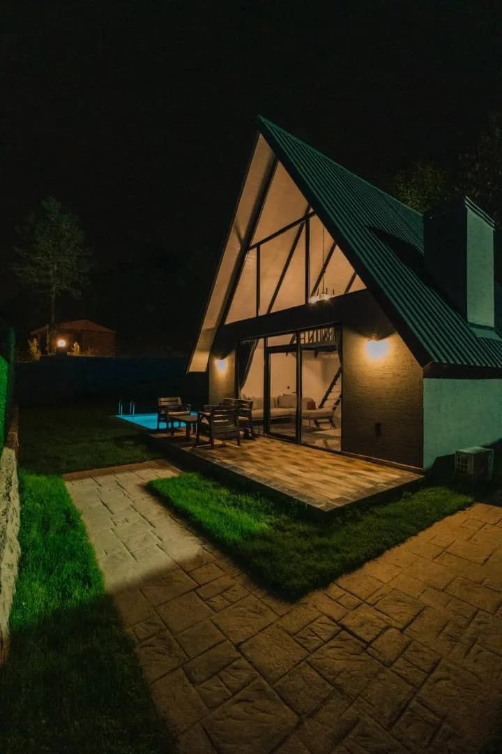 Sapanca Hacımercan'da Site İçerisinde, Özel Havuzlu, Lüks Bungalov görsel 2