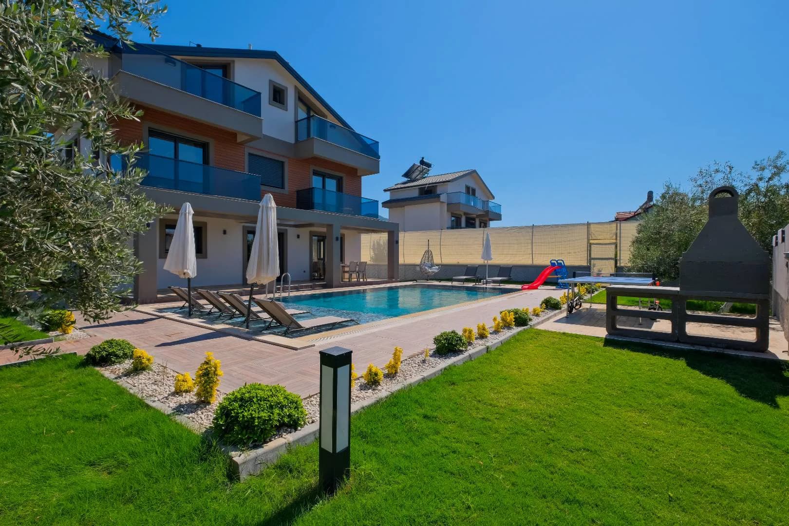 Fethiye Babataşı'nda Merkezi Konumda, Özel Havuzlu, Lüks Villa görsel 2