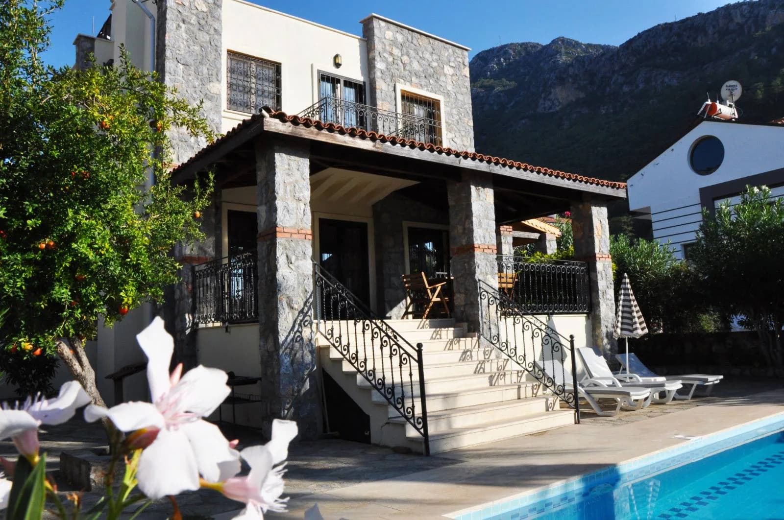 Fethiye Ölüdeniz'de Muhteşem Doğada, Özel Havuzlu, Kiralık Villa görsel 3