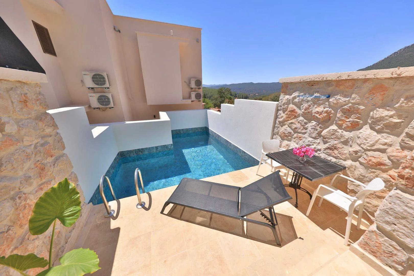 Kaş Çukurbağ'da Otantik Mimarili, Özel Havuzlu, Kiralık Villa görsel 3