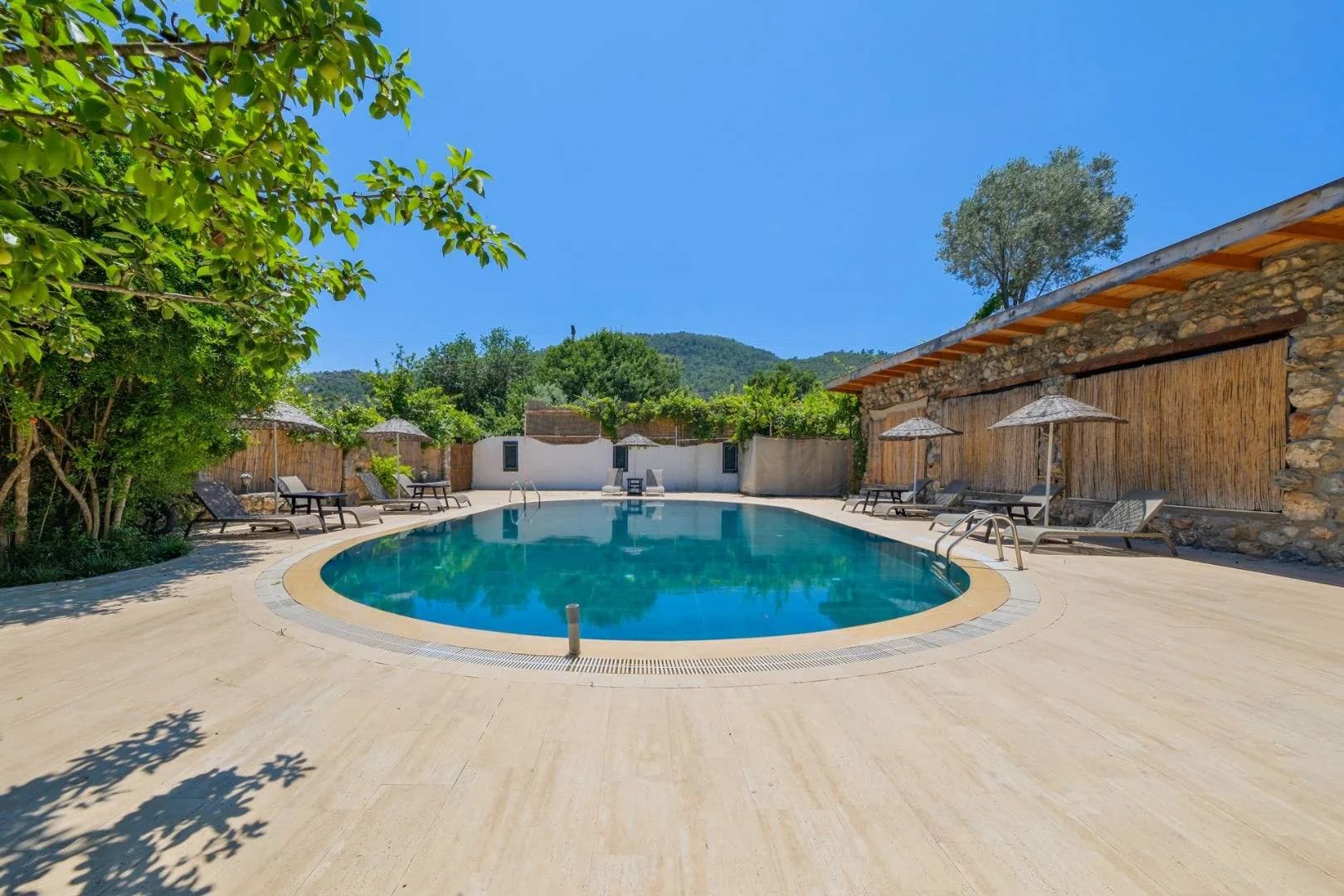 Fethiye Kayaköy'de Muhteşem Bahçe İçerisinde, Özel Havuzlu, Taş Villa görsel 3