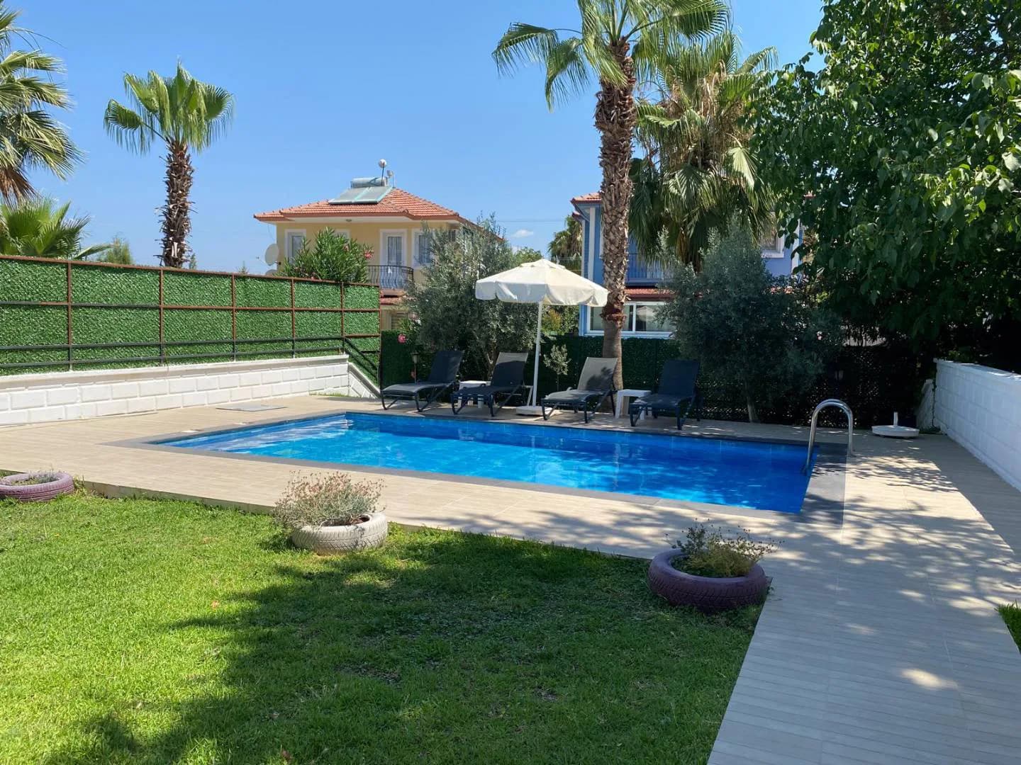 Fethiye Ölüdeniz'de Geniş Verandalı, Özel Havuzlu, Konforlu Villa görsel 3