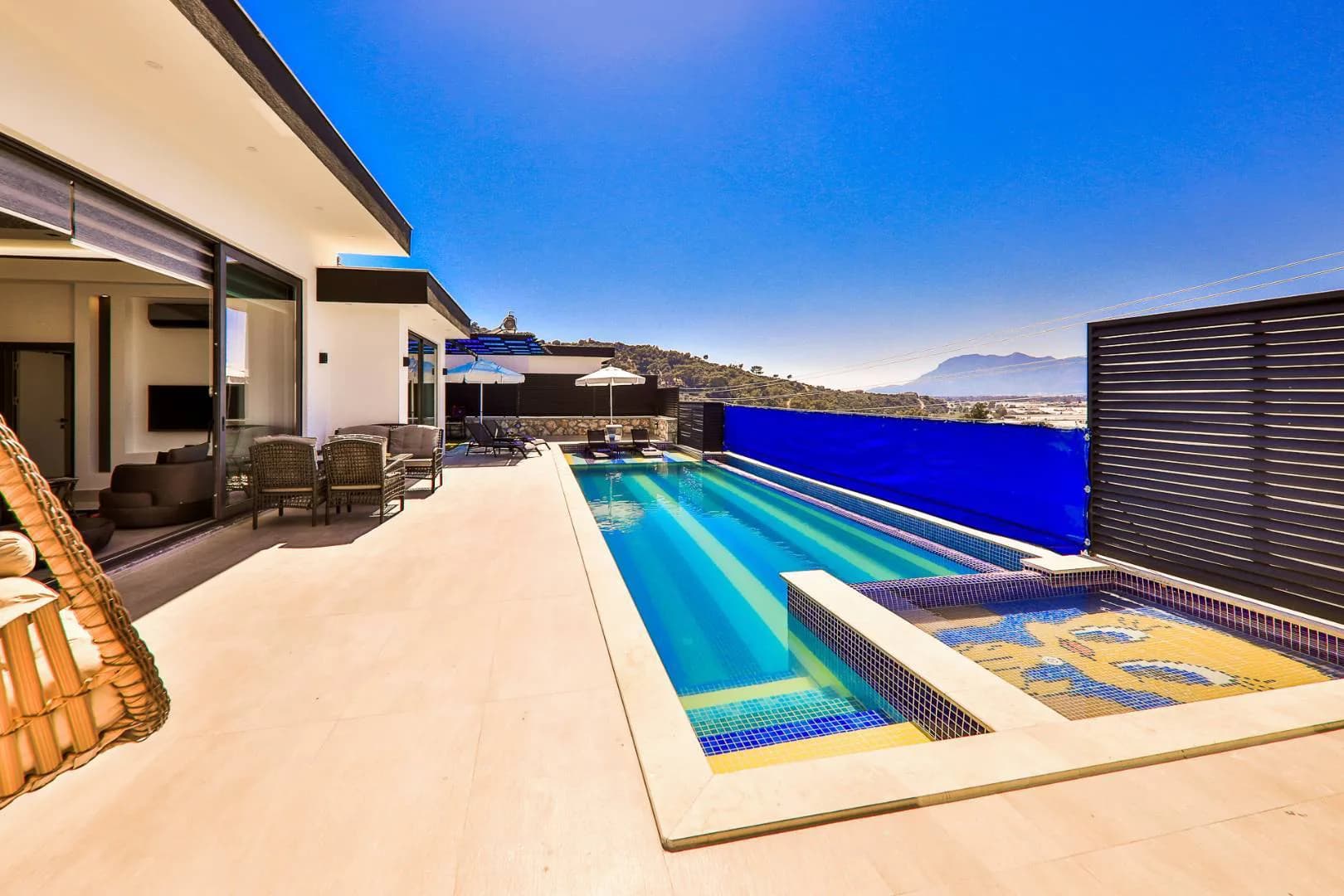 Kaş Yeşilköy'de Sakin Konumda, Özel Havuzlu, Muhafazakar Villa görsel 3