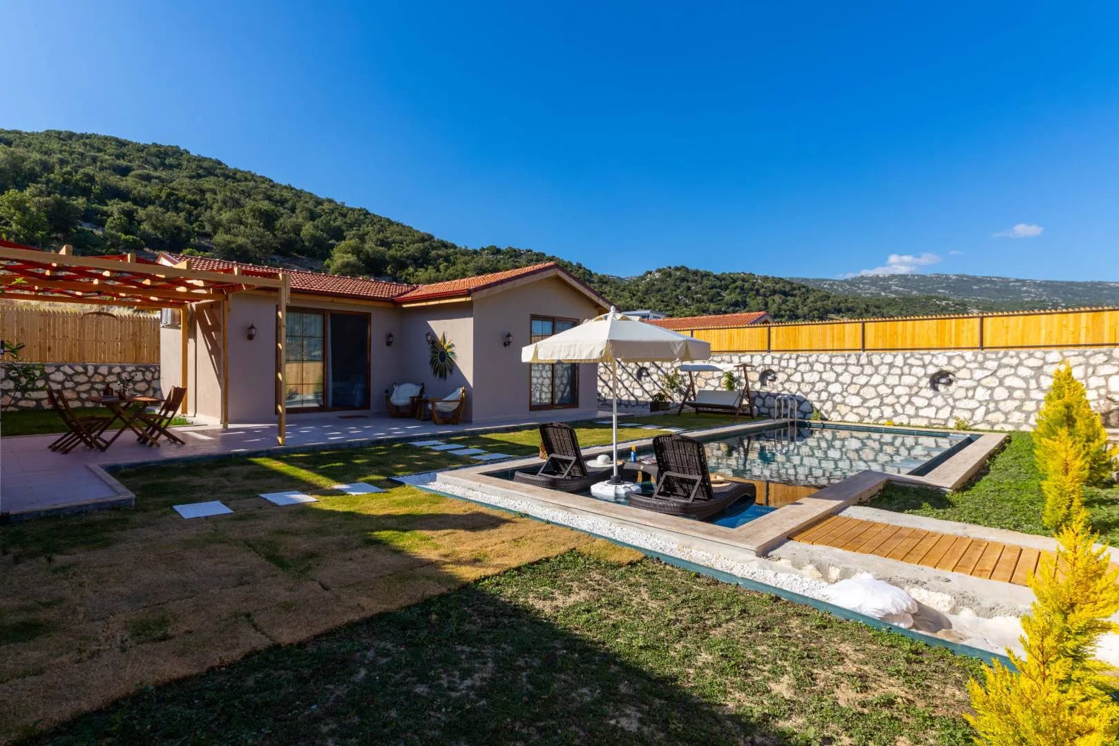 Kaş Sarıbelen'de Doğa İle Baş Başa, Özel Havuzlu, 2 Kişilik Villa görsel 2