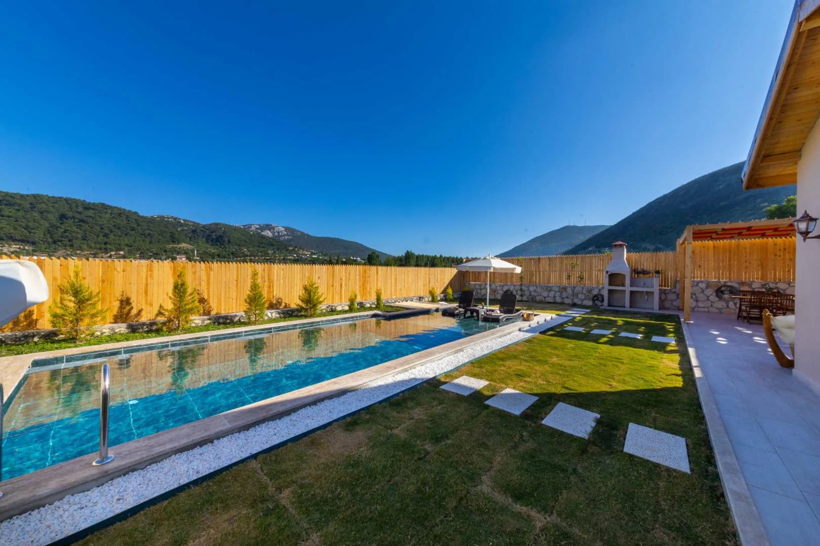 Kaş Sarıbelen'de Doğa İle Baş Başa, Özel Havuzlu, 2 Kişilik Villa görsel 3