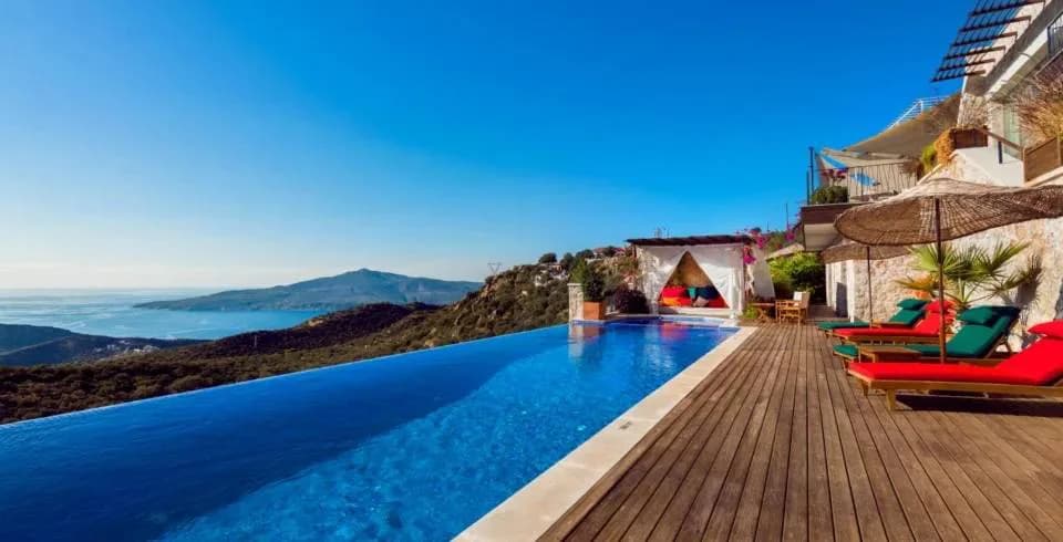 Kaş Bezirgan'da Eşsiz Deniz Manzaralı, Özel Havuzlu, Otantik Villa görsel 3
