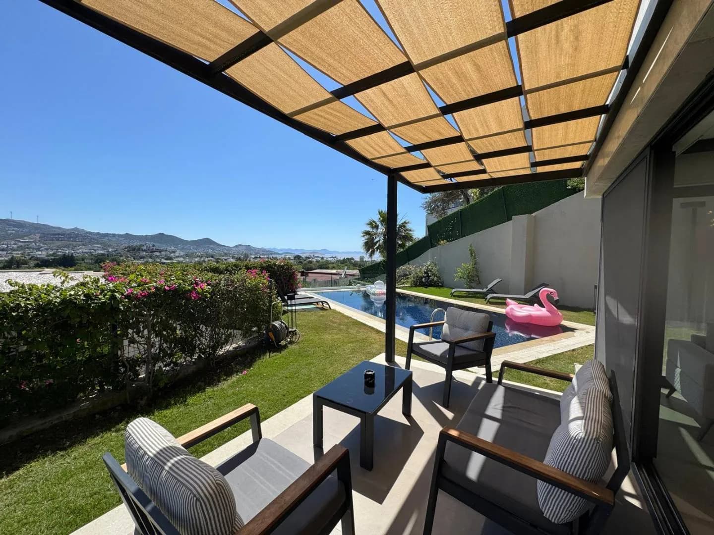 Bodrum Yalıkavak'ta Modern Tasarımlı, Özel Havuzlu, Kiralık Villa görsel 3