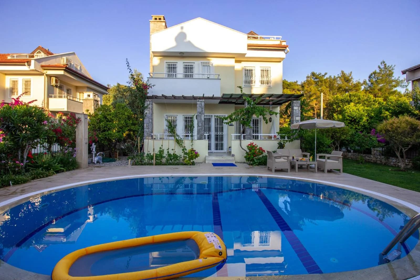 Fethiye Çiftilk'de Denize Yakın, Özel Havuzlu, Konforlu Villa görsel 2