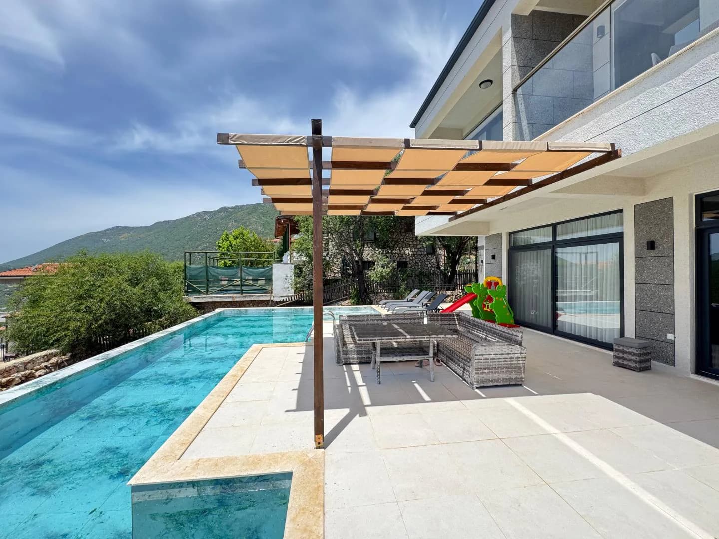 Kaş Çukurbağ'da Harika Doğada, Özel Havuzlu Kiralık Villa görsel 3