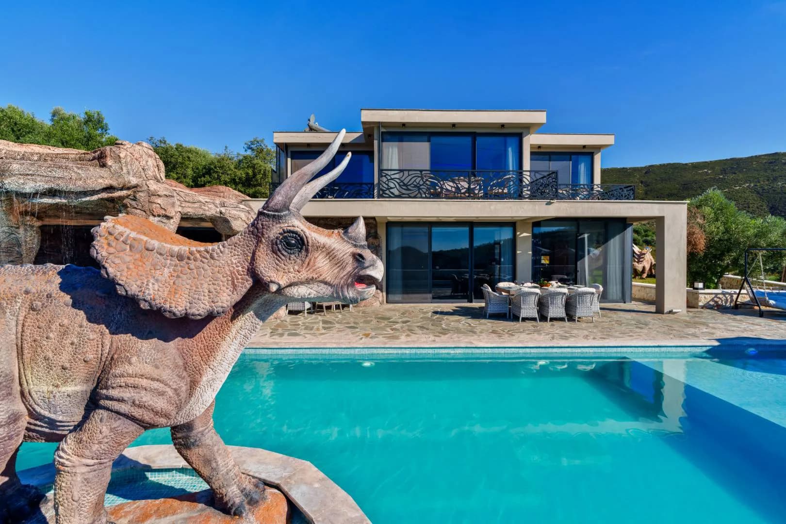 Kaş İslamlar'da Mağara ve Dinozor Konseptli, Özel Havuzlu, Lüks Villa görsel 3