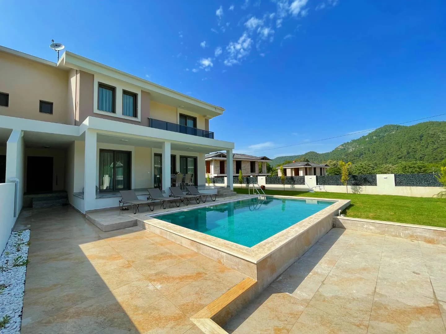 Marmaris Çamlı'da Muhteşem Doğada, Özel Havuzlu, Kiralık Villa görsel 2