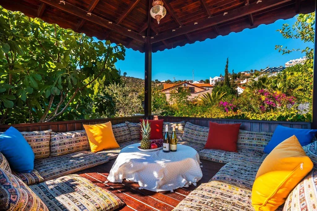 Kalkan'da Muhteşem Taş Mimarisine Sahip, Özel Havuzlu, Kiralık Villa görsel 3