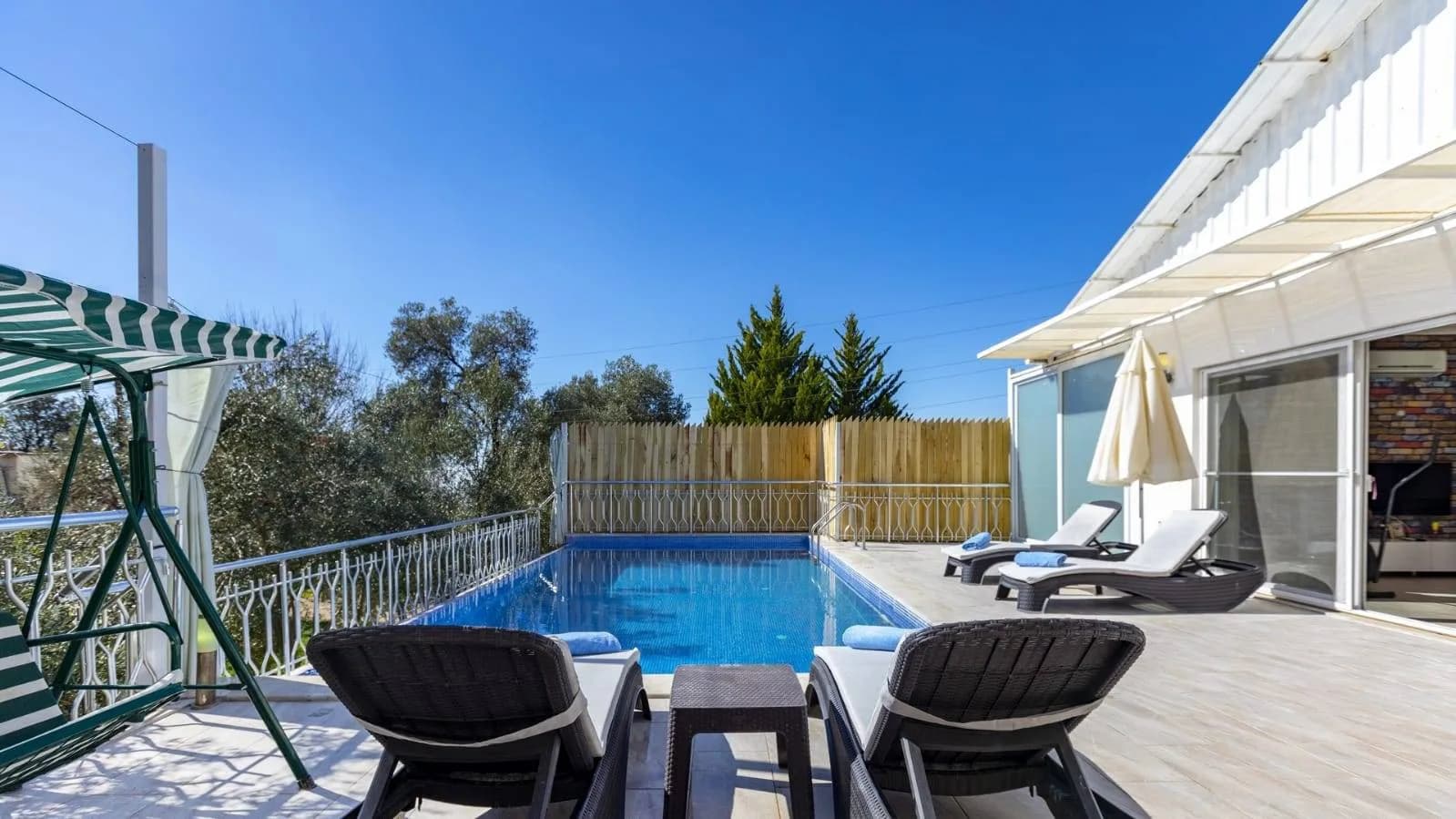 Kaş İslamlar'da Enfes Doğada, Özel Havuzlu, Kiralık Villa görsel 3