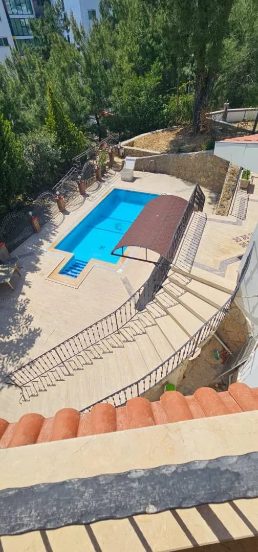 Alanya Avsallar'da Elverişli Konumda, Özel Havuzlu, Konforlu Villa görsel 3