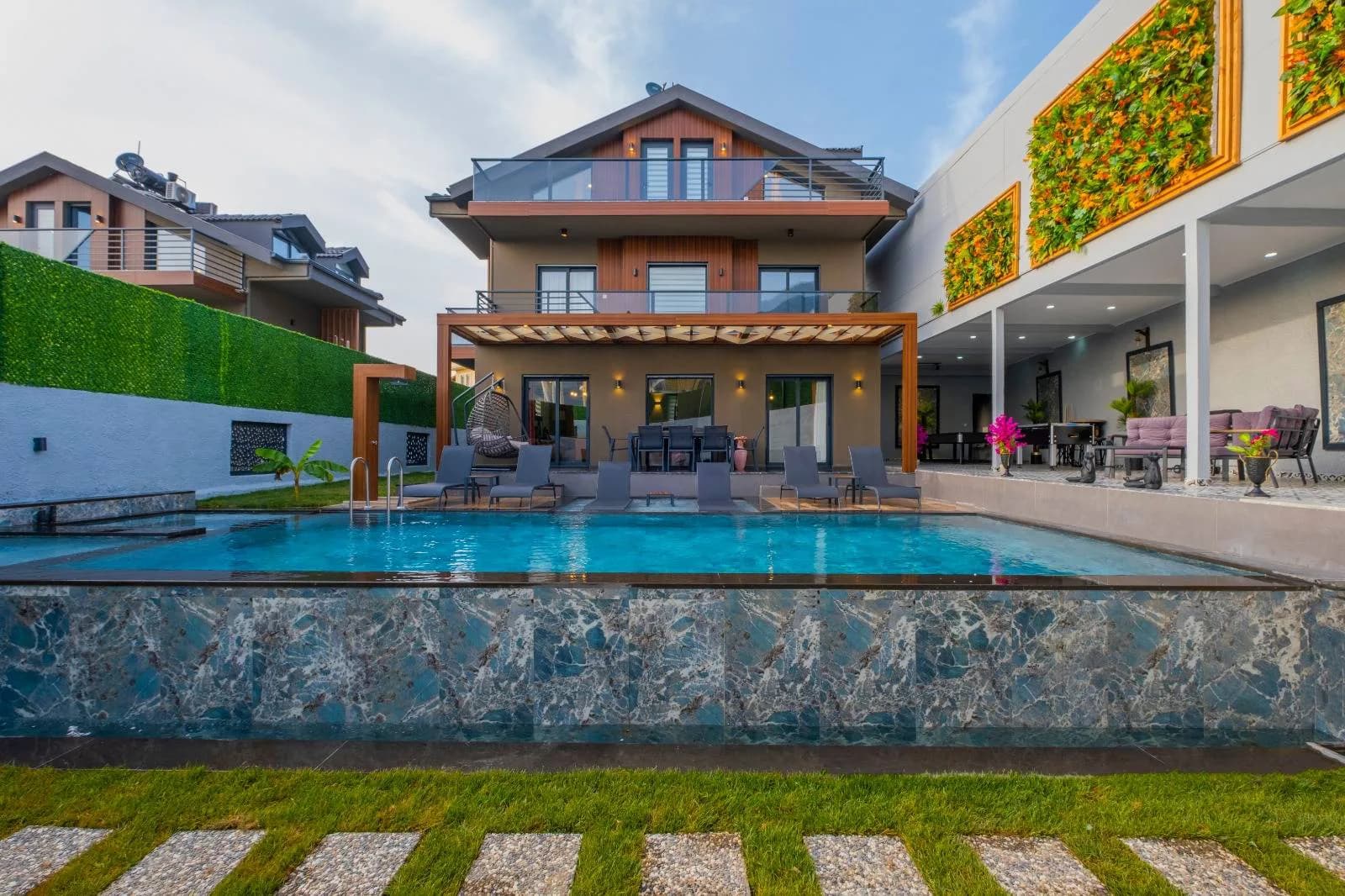 Fethiye Ovacık'ta Sakin Konumda, Özel Havuzlu, Lüks Villa görsel 2