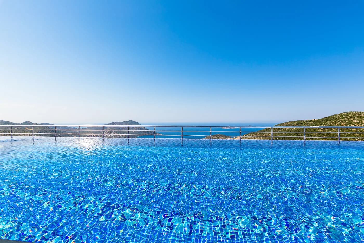 Kaş İslamlar'da Deniz Manzaralı, Özel Isıtmalı Havuzlu, Lüks Villa görsel 2