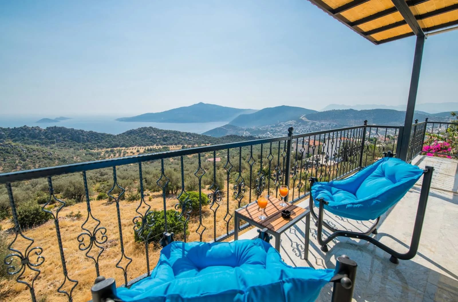 Kaş Bezirgan'da Doğa İçerisinde, Jakuzili, Modern Suit görsel 3