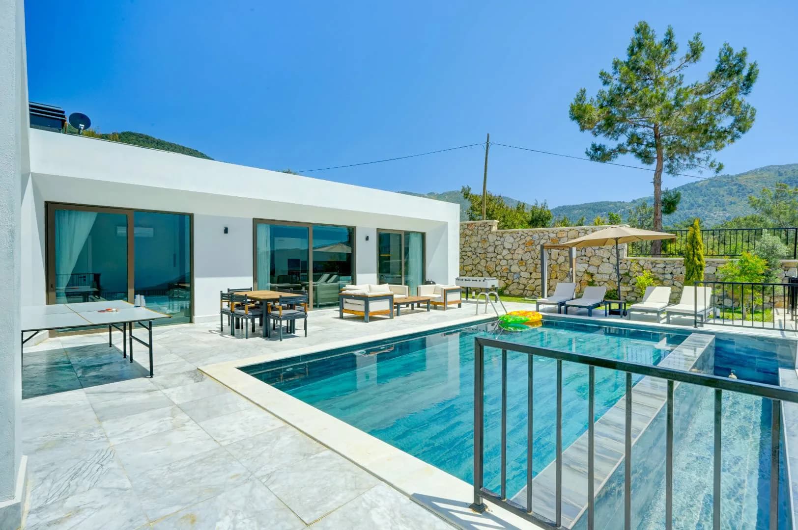 Kaş İslamlar'da Doğa İçerisinde, Çift Jakuzili, Huzurlu Villa görsel 3