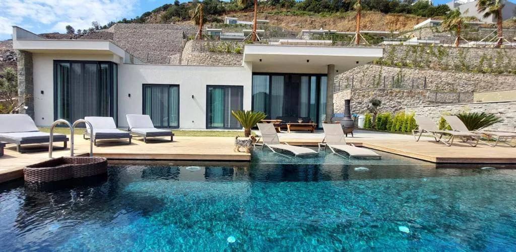 Bodrum Geriş'de Deniz Manzaralı, Özel Havuzlu, Lüks Villa görsel 2