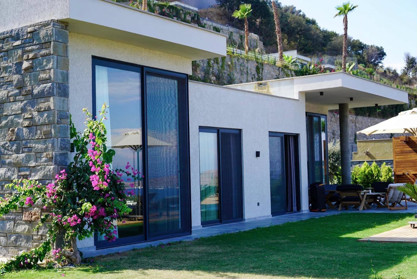 Bodrum Geriş'de Deniz Manzaralı, Özel Havuzlu, Lüks Villa görsel 3