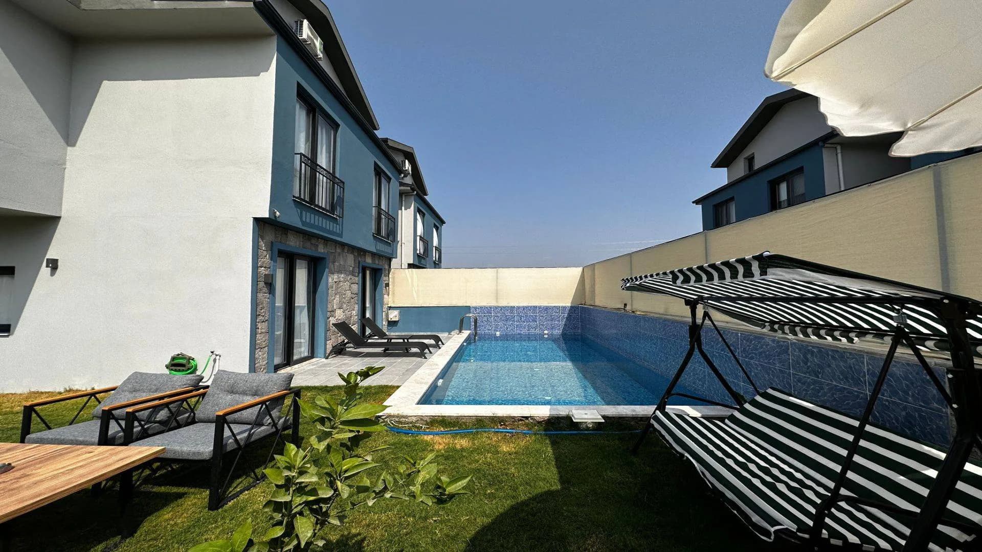Fethiye Karaçulha'da Modern Tasarımlı, Özel Havuzlu, Kiralık Villa görsel 2