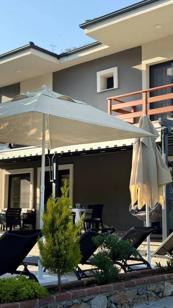 Muğla Marmaris'te Gözlerden Uzak Konumda, Özel Havuzlu, Kiralık Villa görsel 2