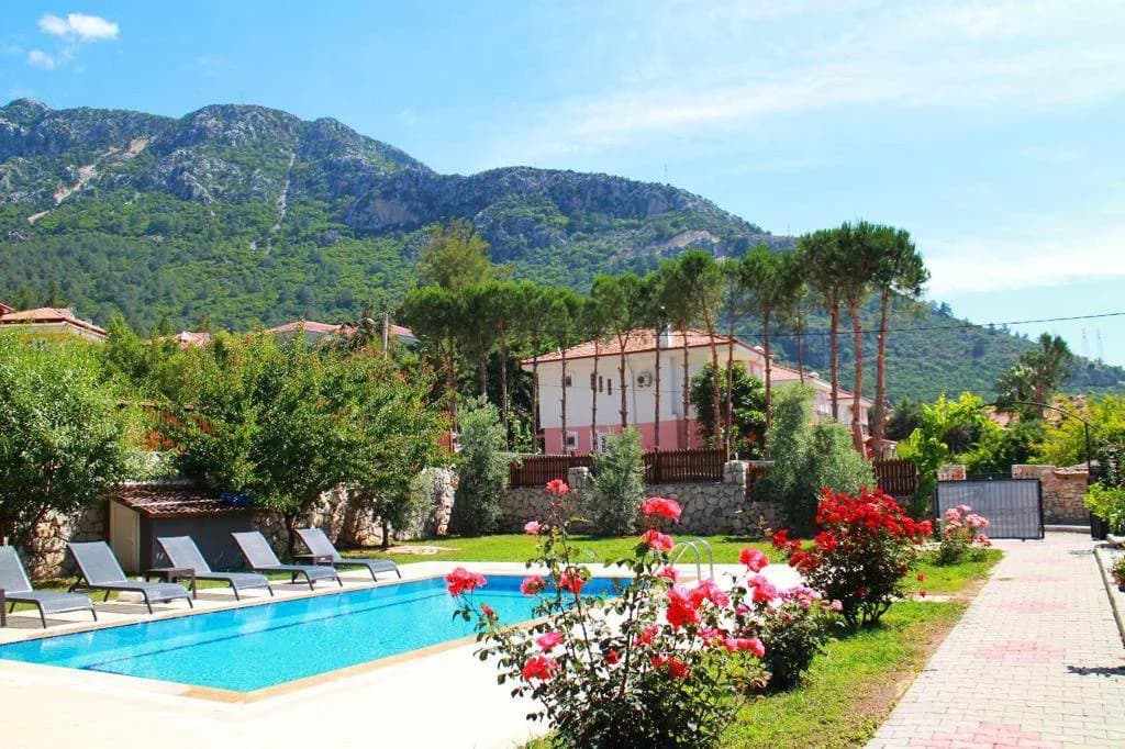 Fethiye Ölüdeniz'de Müthiş Doğada, Özel Havuzlu, Bahçeli Villa görsel 2