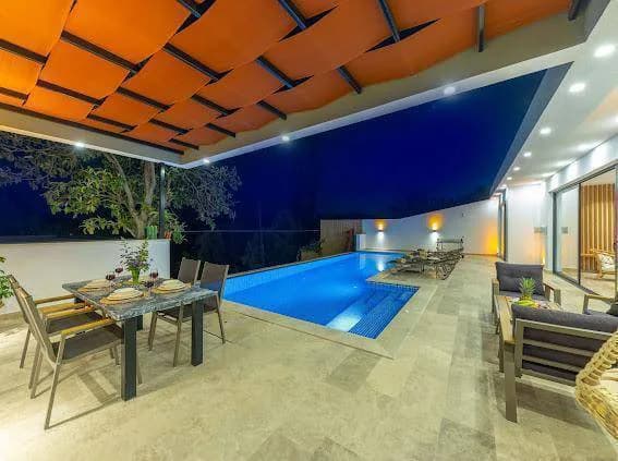 Kaş İslamlar'da Yemyeşil Doğa Manzaralı, Özel Havuzlu, Kiralık Villa görsel 3