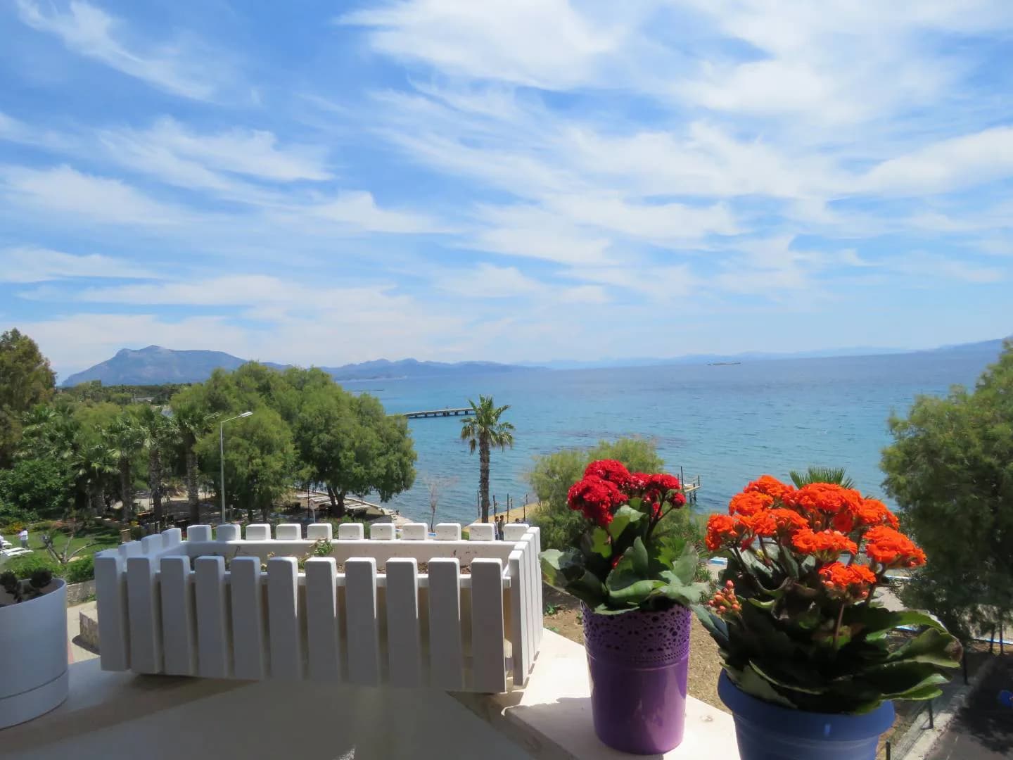 Datça İskele'de Denize Sıfır Konumda, Deniz Manzaralı, Kiralık Suit görsel 2